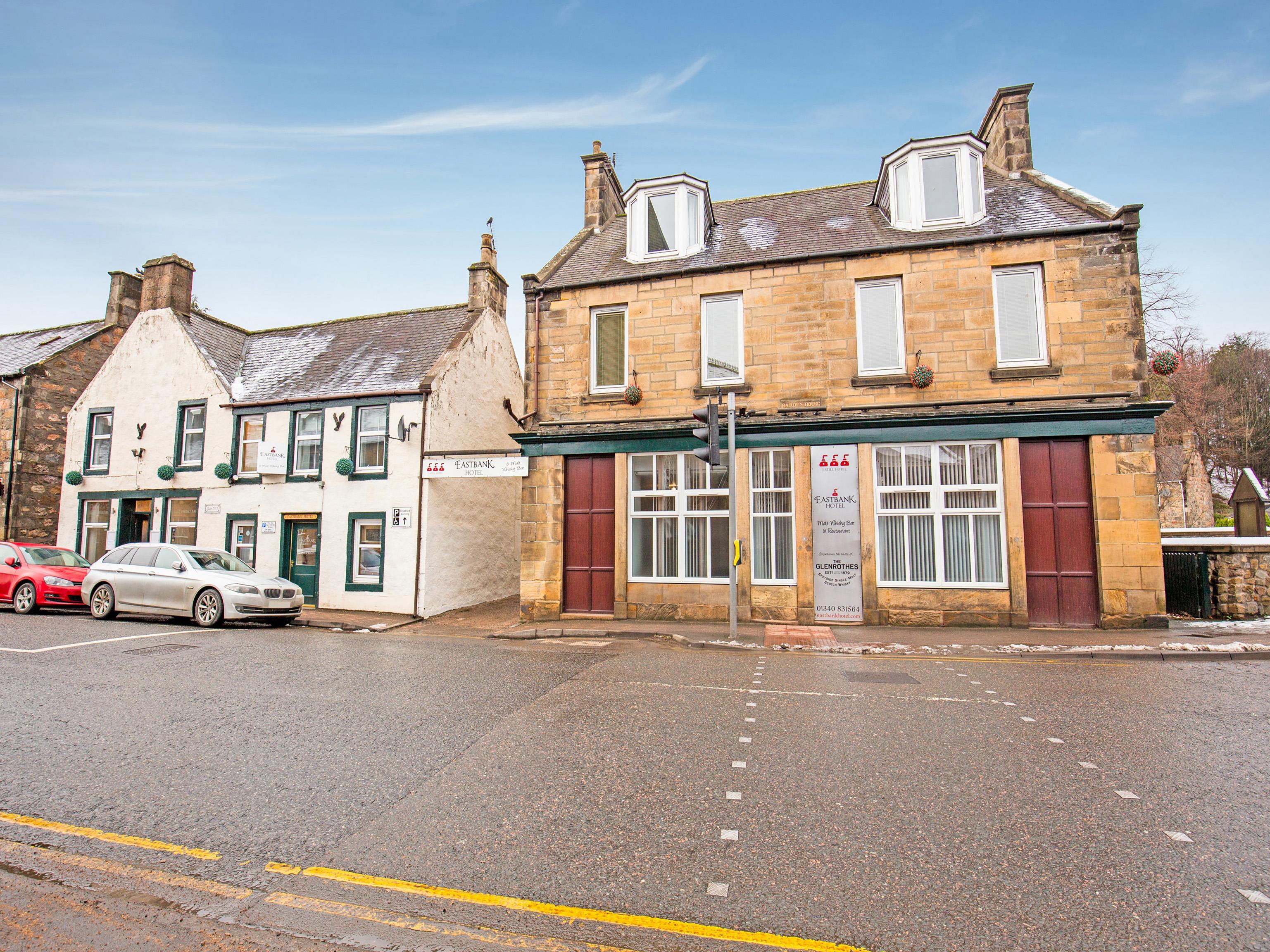 Oyo Eastbank Hotel, Speyside Scotland Rothes Exteriér fotografie